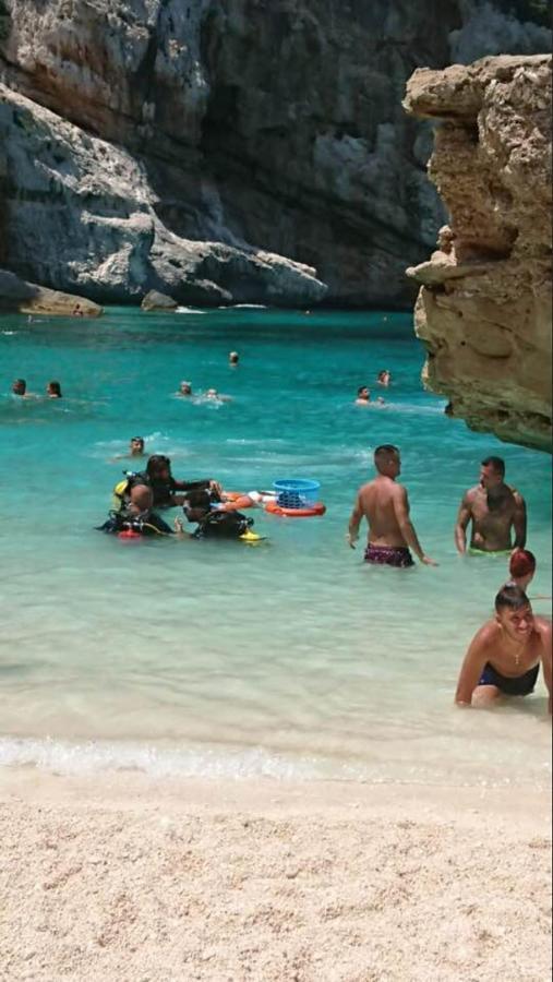Villa Le Torri Porto Corallo Вилапуцу Екстериор снимка