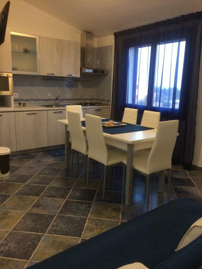 Villa Le Torri Porto Corallo Вилапуцу Екстериор снимка